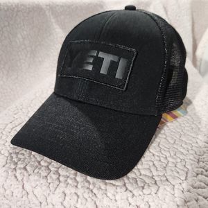 YETI Stealth Black Cap